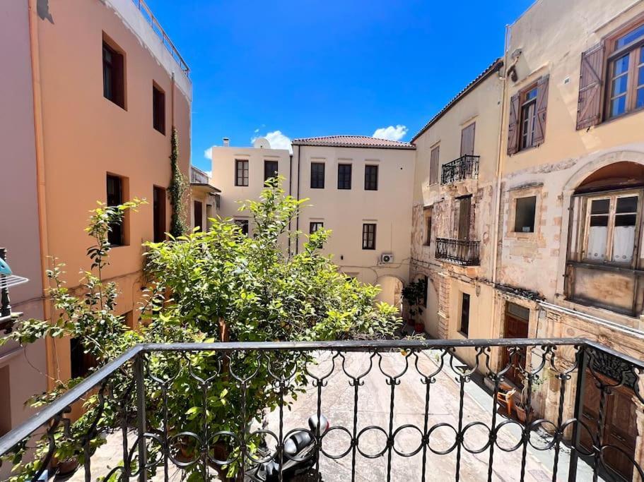 Talos Too, Venetian Residence Hanya Dış mekan fotoğraf
